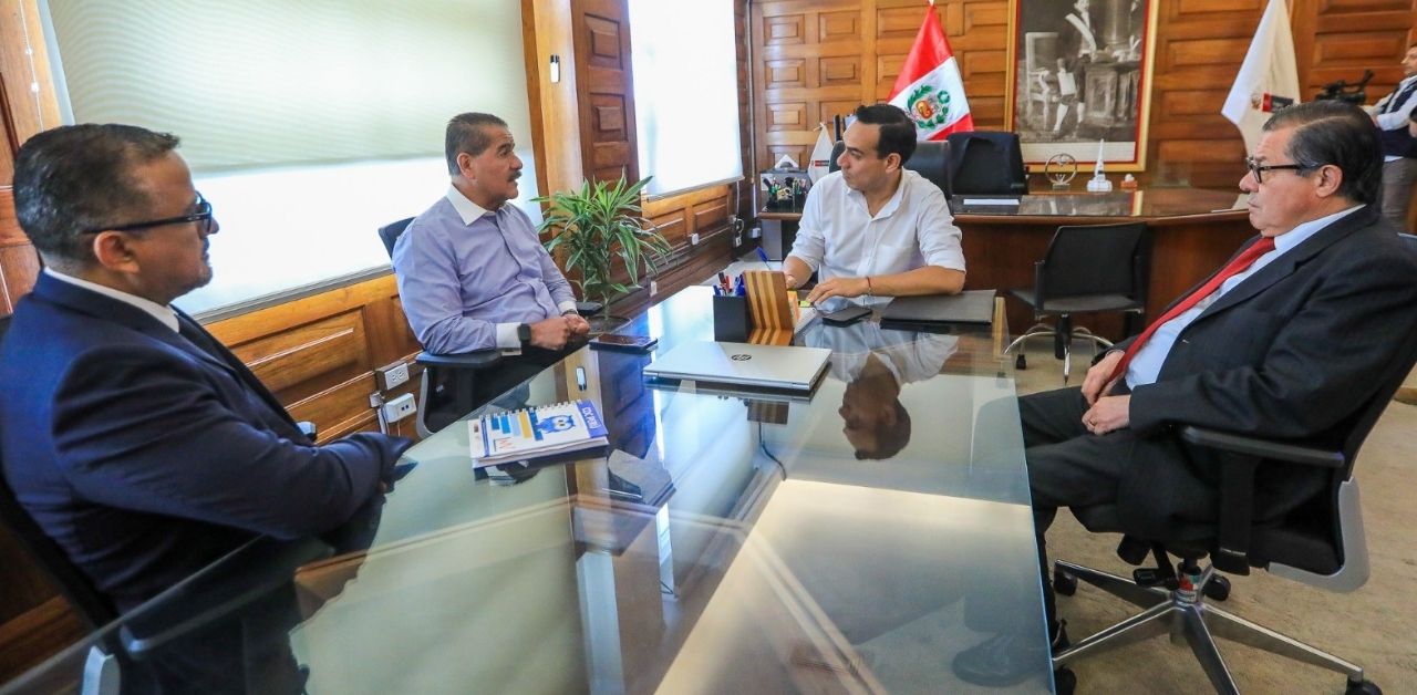 José Jerí y ministro de Salud discuten políticas prioritarias para el sector