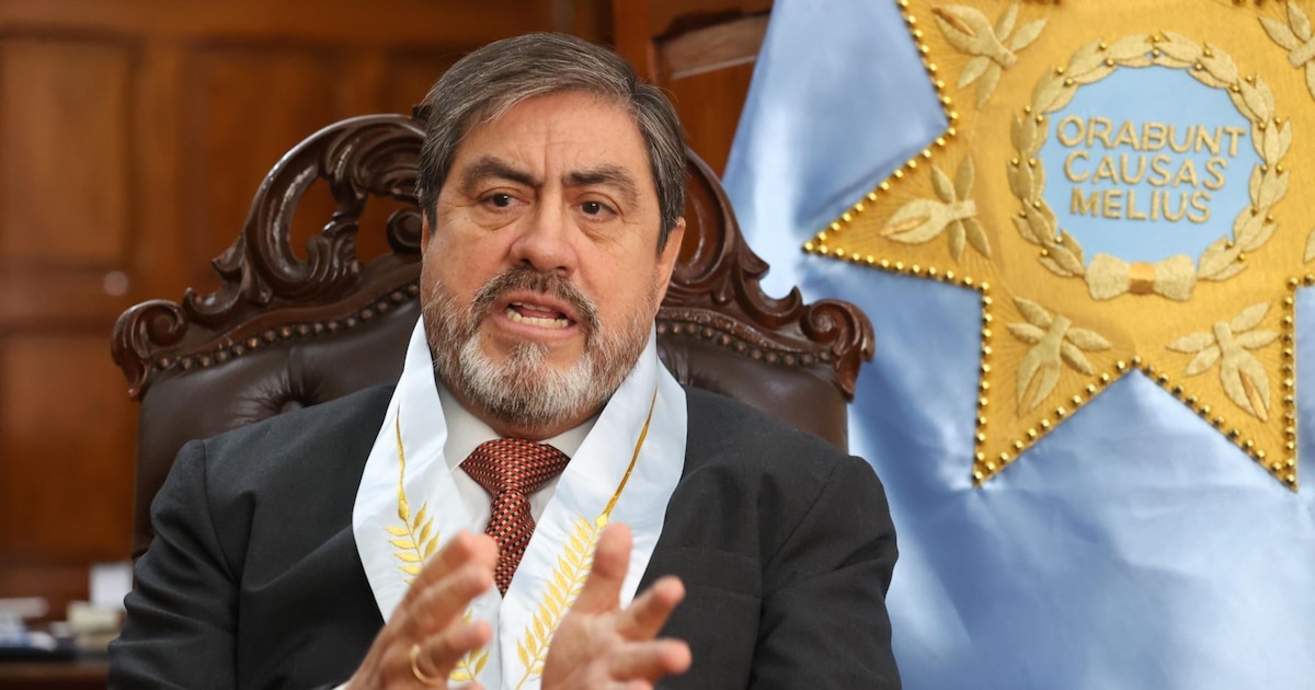 Decano del CAL denuncia que JNJ incumple y desacata a Delia Espinoza, situación delictiva