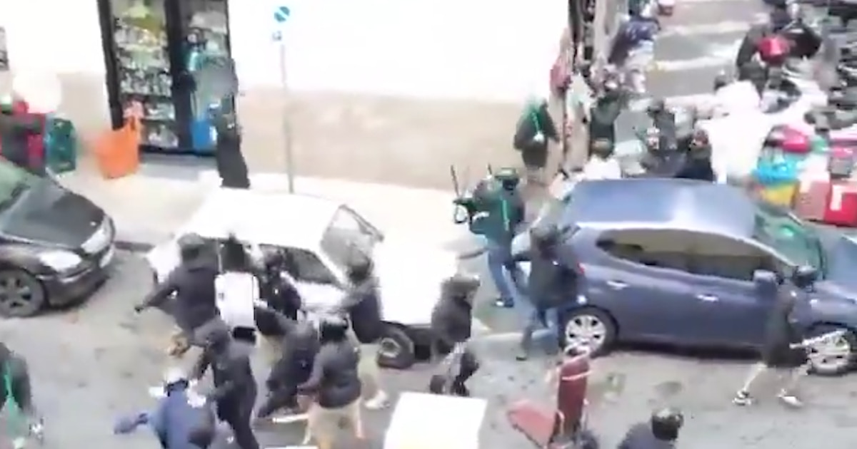 Violencia en Nápoles: Ultras de Napoli y Sporting Lisboa se enfrentan con sillas y botellas antes de la Champions