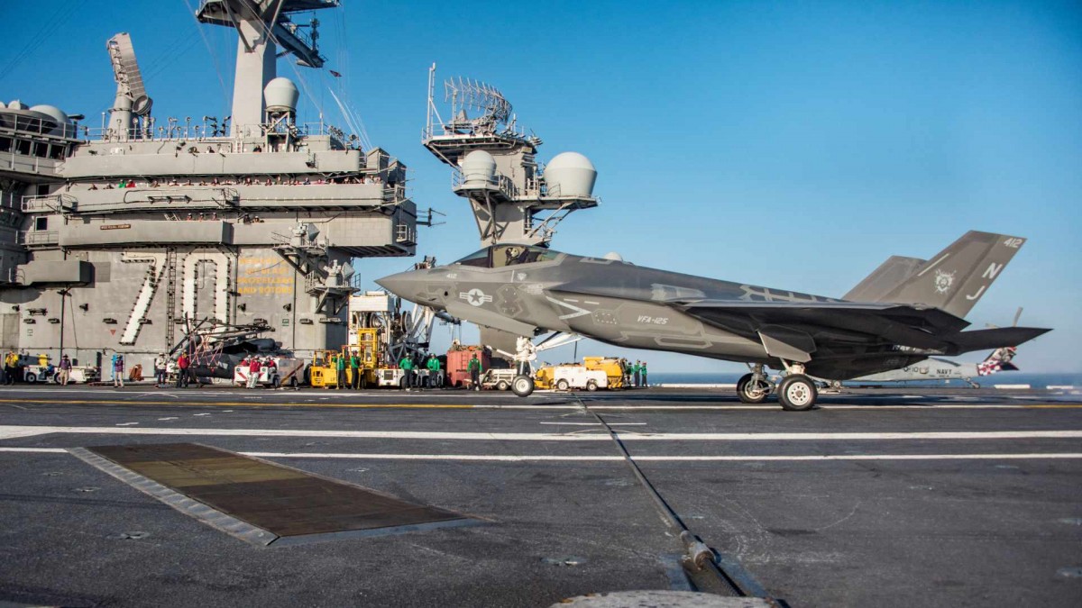 EE.UU. Despliega Portaaviones en América Latina para Combate al Narcotráfico ¡Poder Militar Sin Precedentes!