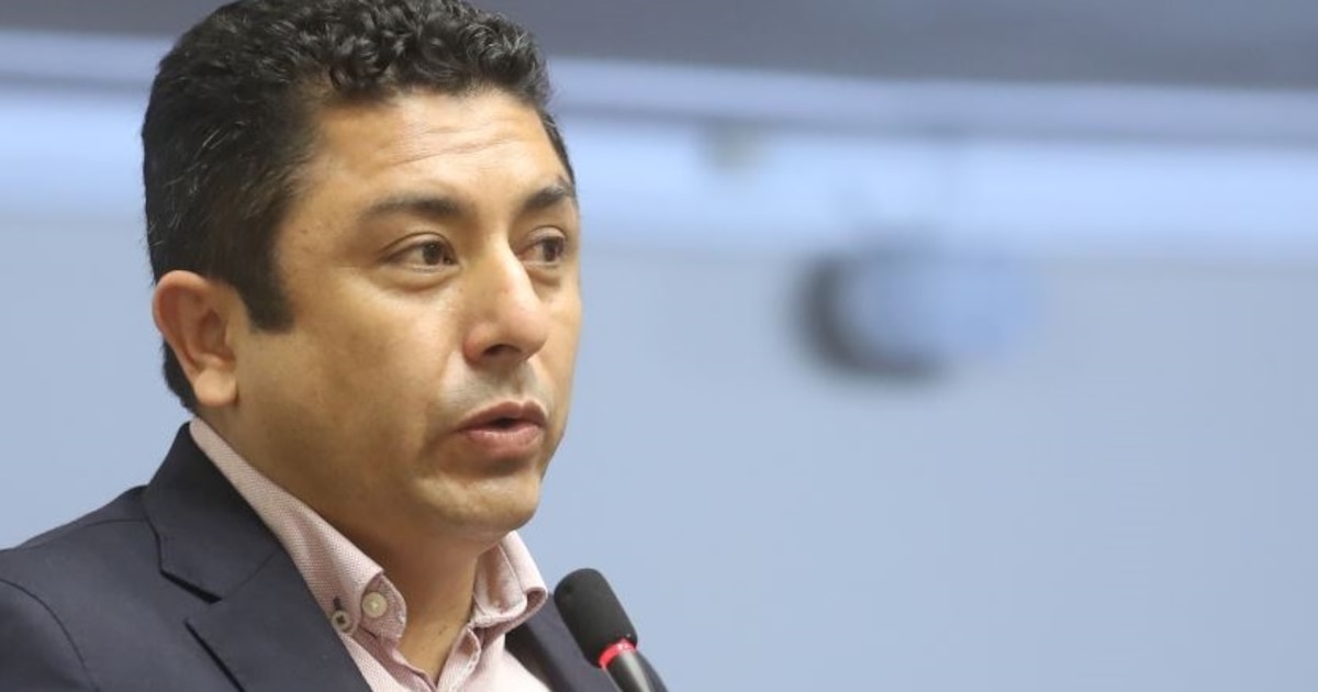 Caso Guillermo Bermejo podría activar uso innovador del artículo 15-A en el Parlamento