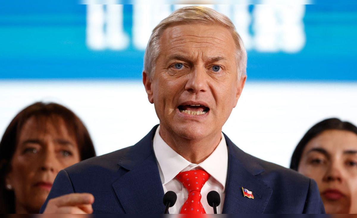 Kast promete expulsar y costear el regreso de los más de 330,000 inmigrantes irregulares en Chile si gana las elecciones