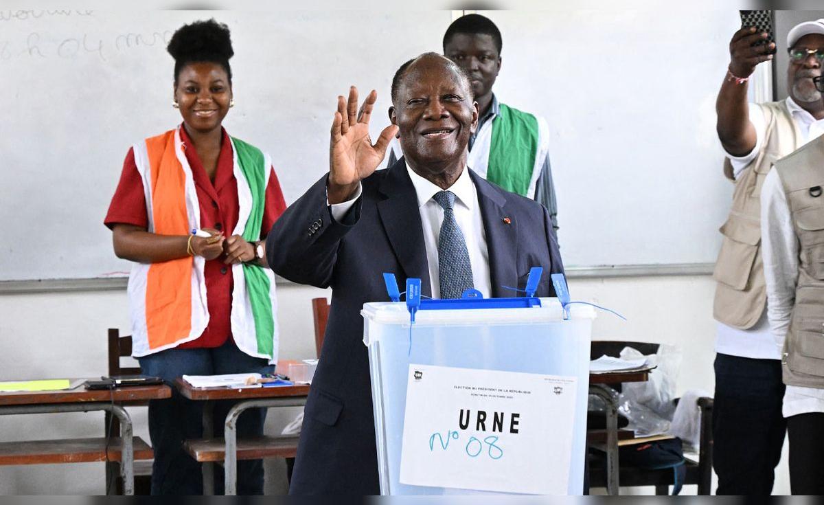 Alassane Ouattara conquista un cuarto mandato en Costa de Marfil con el 90% de votos en elecciones marcadas por baja participación y