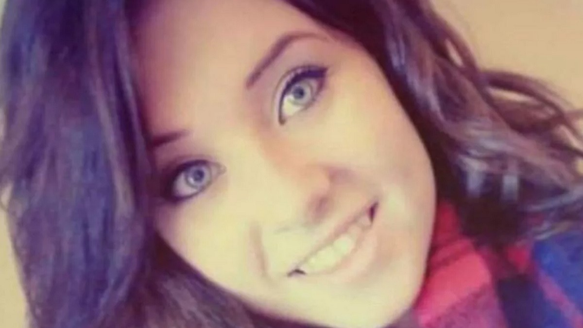 ¡Descubren el macabro secreto: Joven de 23 años muere y queda momificada en su departamento tras años de aislamiento y lucha mental!