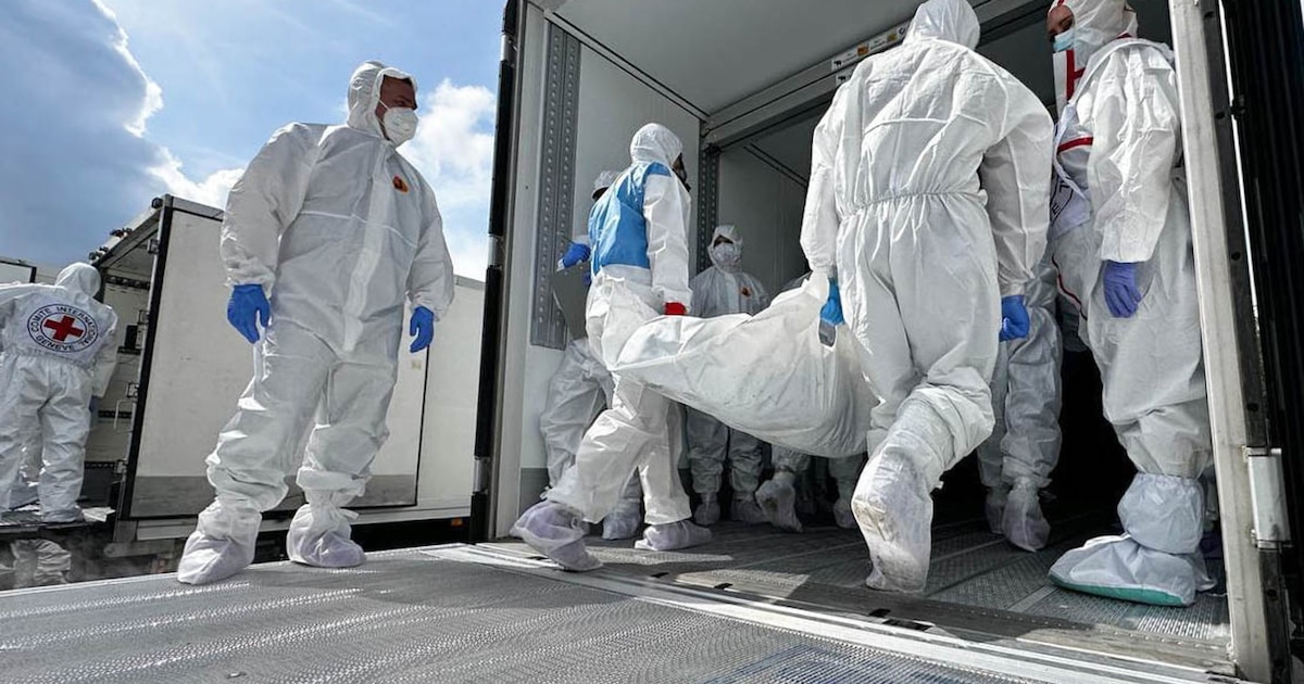 Ucrania investiga brutal ejecución de 263 soldados capturados por Rusia y denuncias de torturas sistemáticas