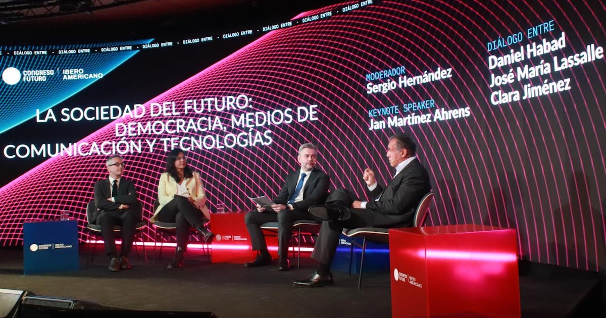 Daniel Hadad: La IA beneficiará al periodismo, permitiéndonos estar en el lugar de la noticia