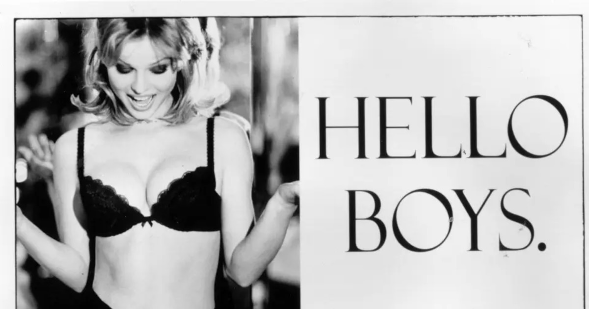 Eva Herzigová conquista París a los 52 años: ícono de moda y eterna sensación