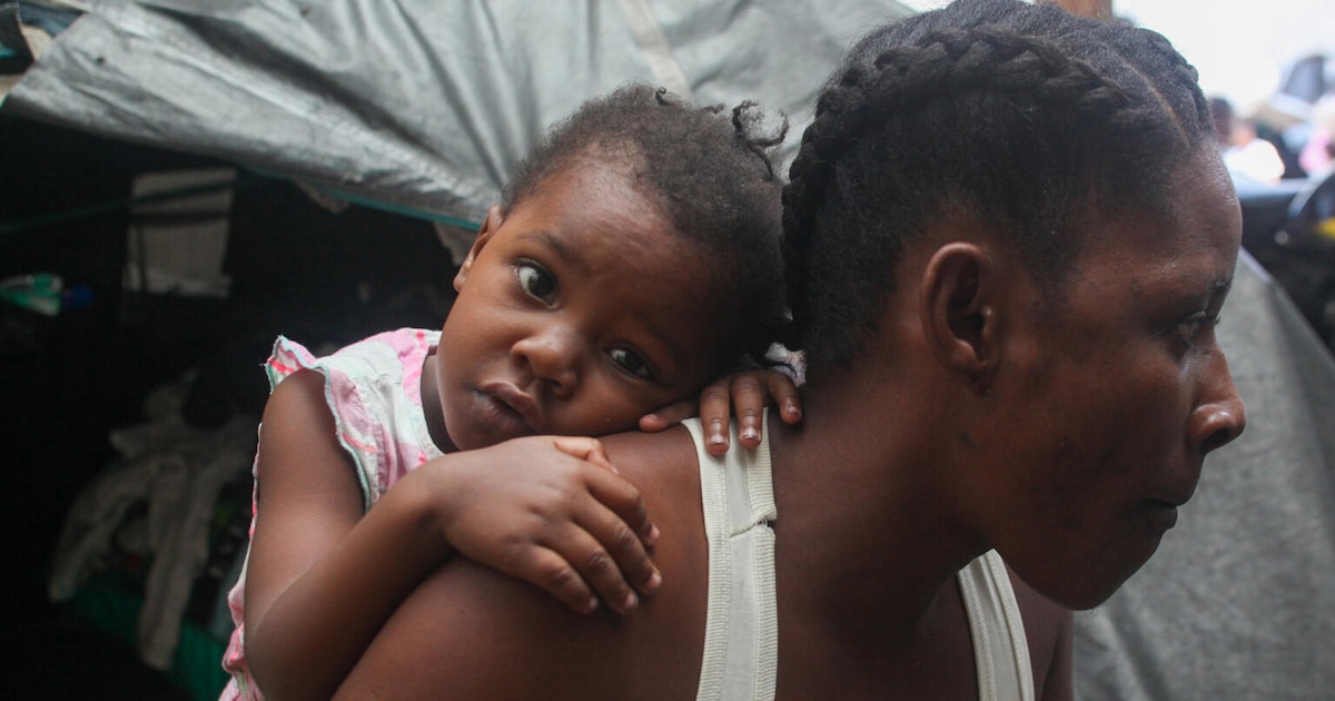 Haití en crisis: 680,000 niños desplazados, campamentos sin protección y educación en colapso