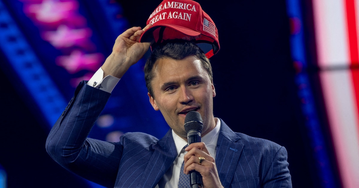 EE.UU. revoca visas a seis extranjeros por celebrar el asesinato de Charlie Kirk