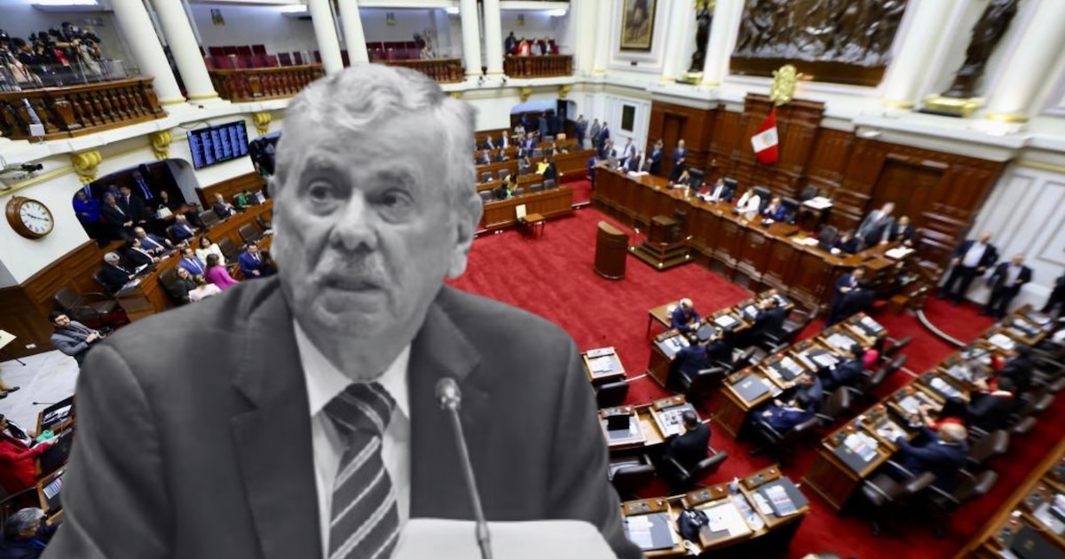 Fernando Rospigliosi deja la presidencia del Congreso tras retiro de Fuerza Popular