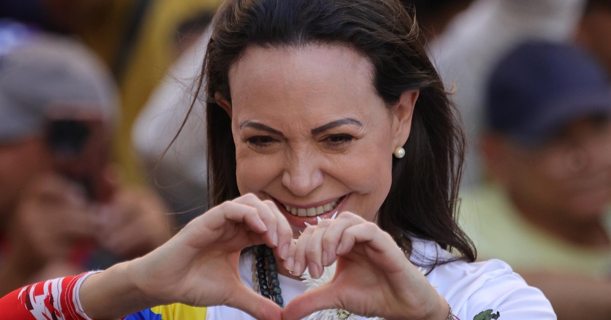 ¡Nobel de la Paz 2025 para María Corina Machado en medio de persecución y peligro en Venezuela!