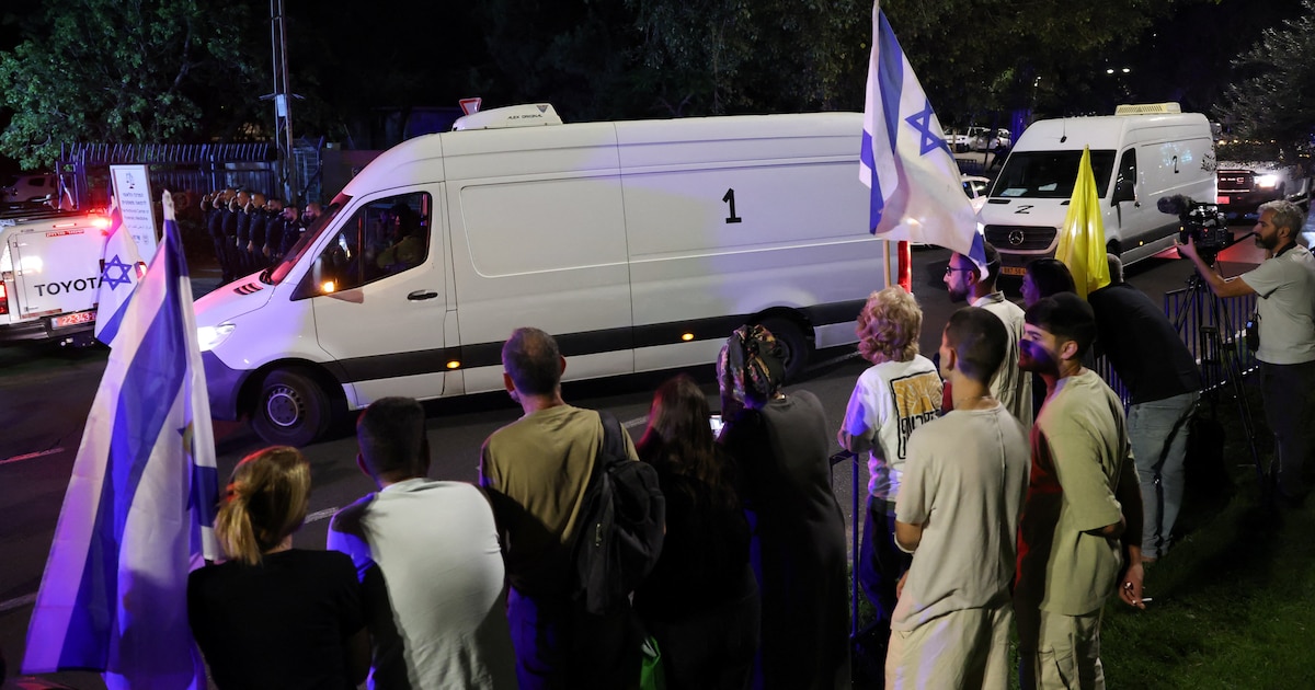 Israel confirma la muerte de dos rehenes entregados por Hamas