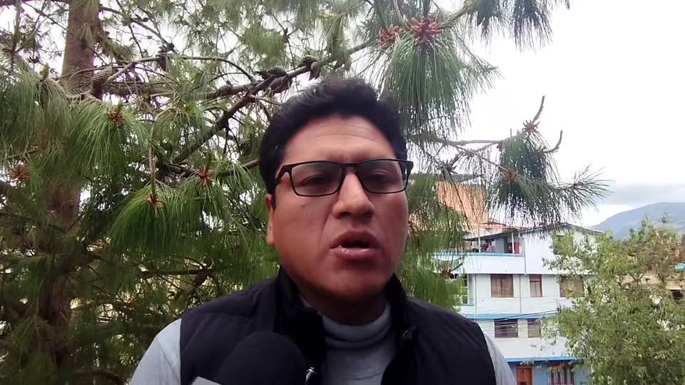 Ruperto Becerra recomienda renovar la política en las elecciones del 2026