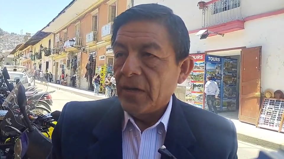 Obra de carretera Cajamarca-Cumba-Chetilla aún no concluida tras más de dos años