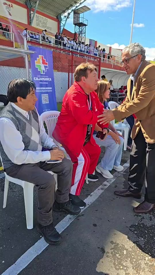 Autoridades y UGEL Cajamarca inauguran eventos deportivos y educativos en San Ramón