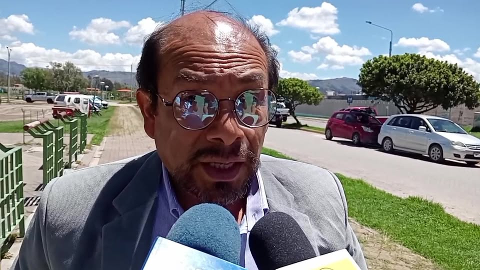 Universidad Nacional de Cajamarca continúa en huelga y en diálogo