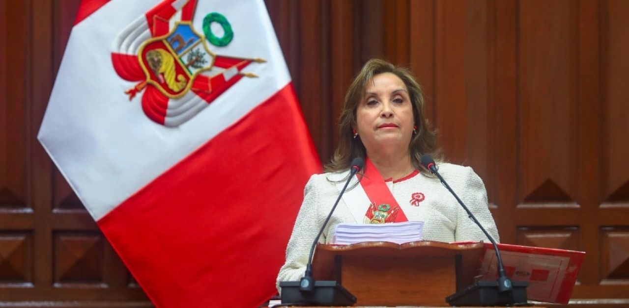 Dina Boluarte podría regresar a la política para obtener inmunidad, busca cinco años de tranquilidad