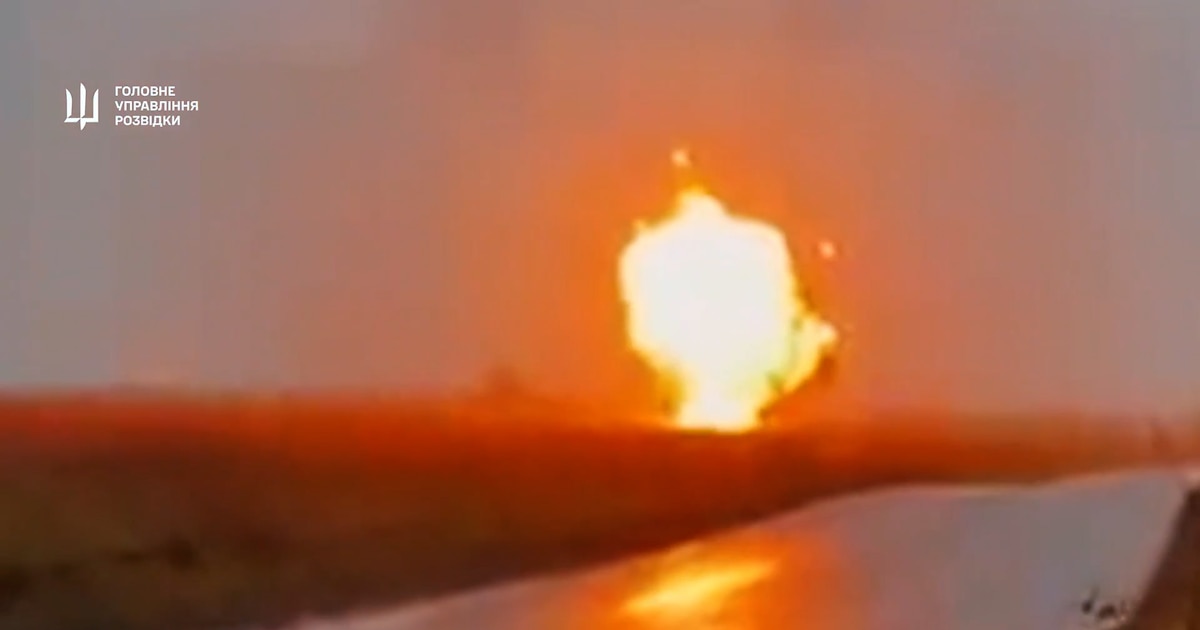 ¡Ucrania destruye el oleoducto que abastece a Moscú en una operación militar devastadora!