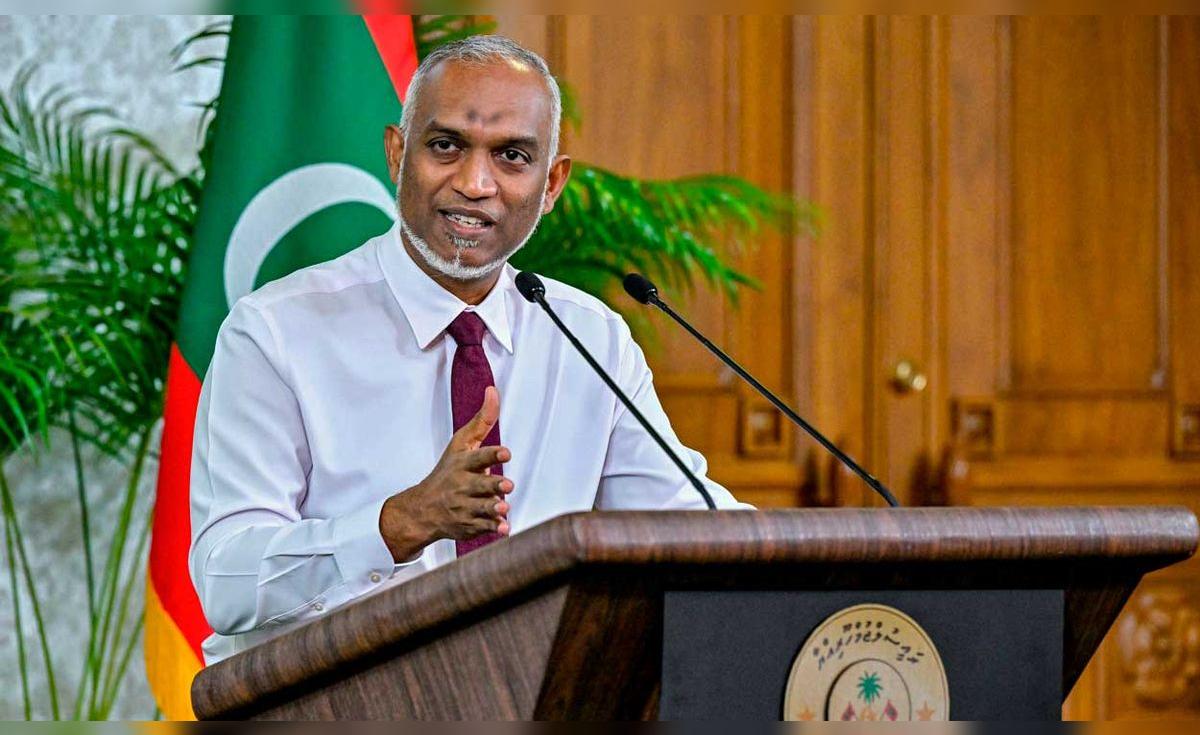 Maldivas prohíbe fumar a menores nacidos desde 2007 y castiga con multas millonarias la venta de tabaco y