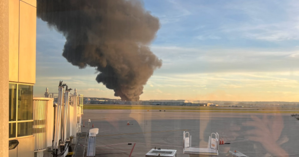 ¡Catastrófico!, Avión de UPS se estrella y arde en pleno despegue en Kentucky