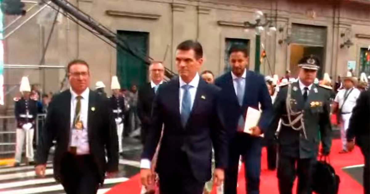 ¡Rodrigo Paz Asume Como Nuevo Presidente de Bolivia en Medio de Crisis Económica y Con La Visita de Líderes Internacionales!