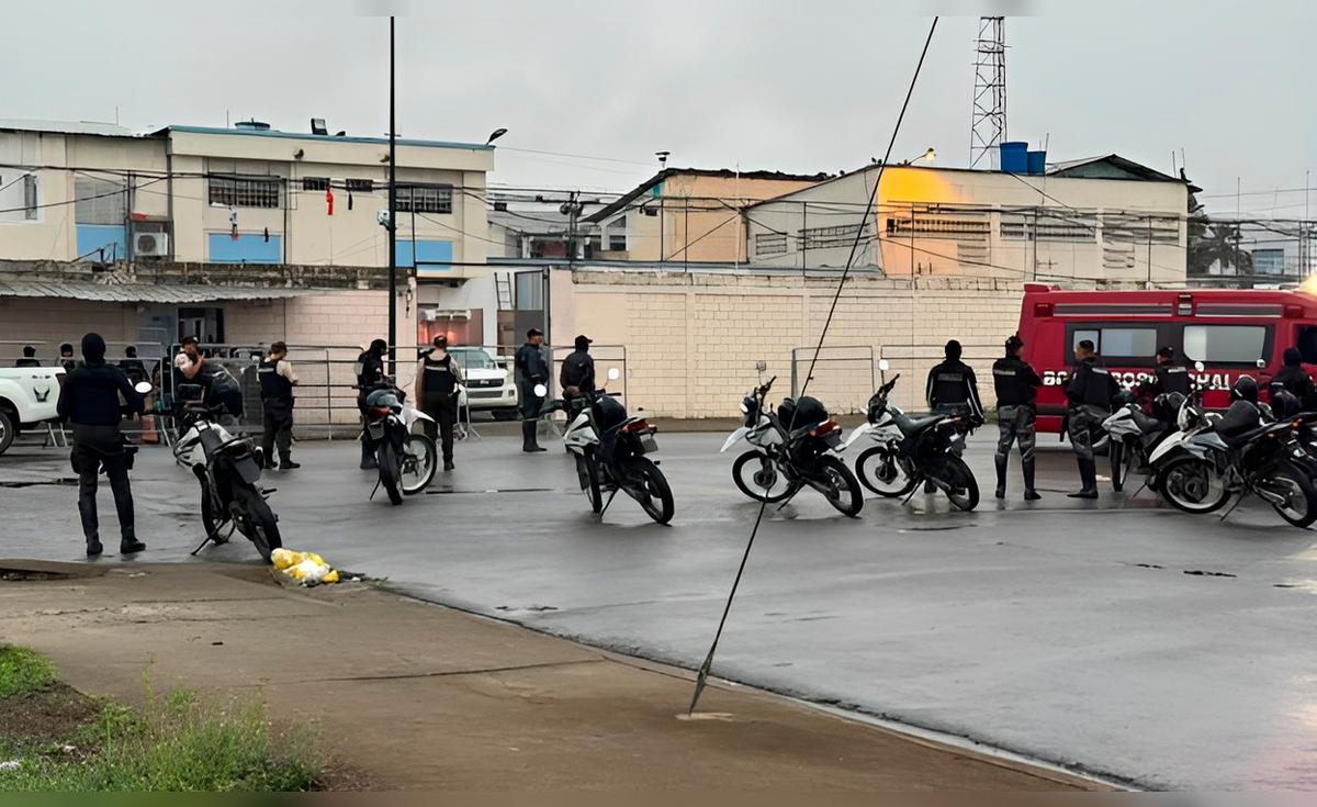 ¡Caos en Ecuador: Masacre en la cárcel de Machala deja 31 muertos y tiroteo con explosivos!