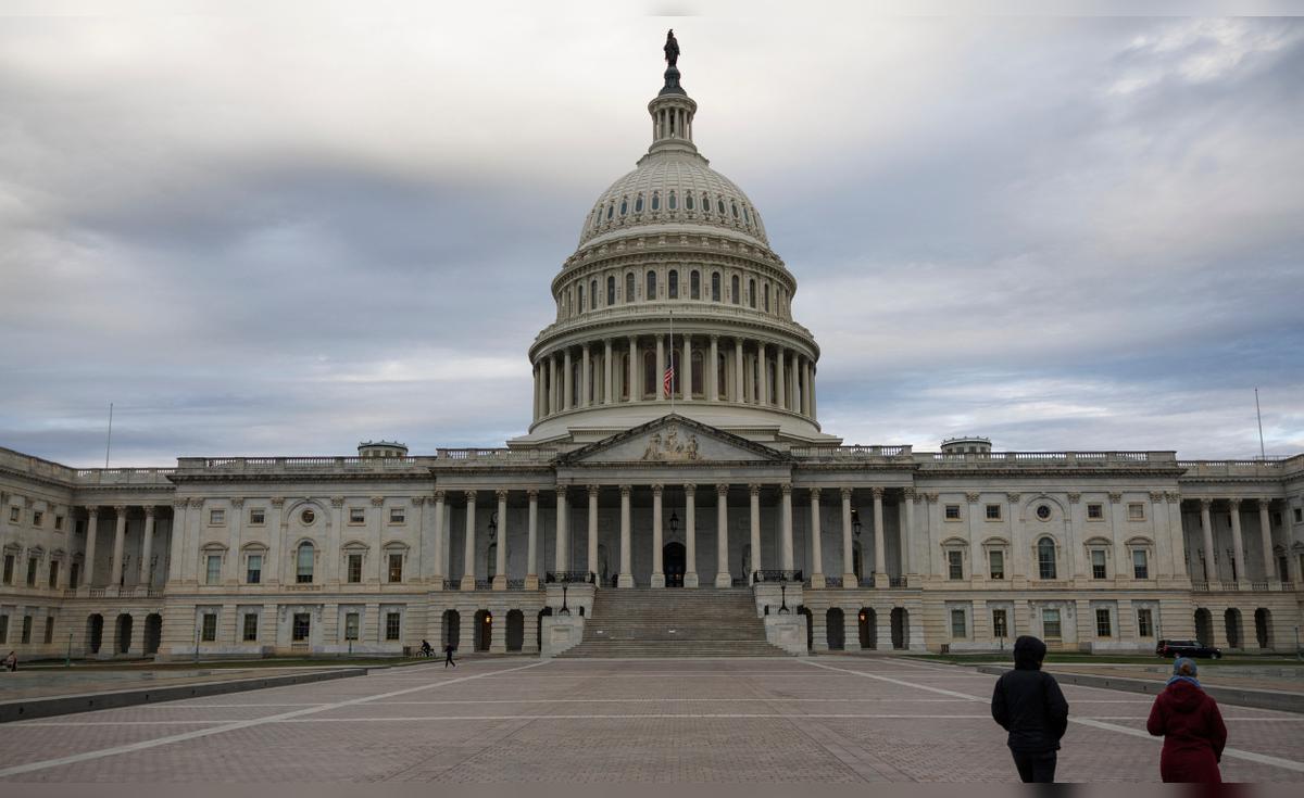 Estados Unidos desbloquea la reapertura del gobierno tras 40 días de cierre y disputas políticas