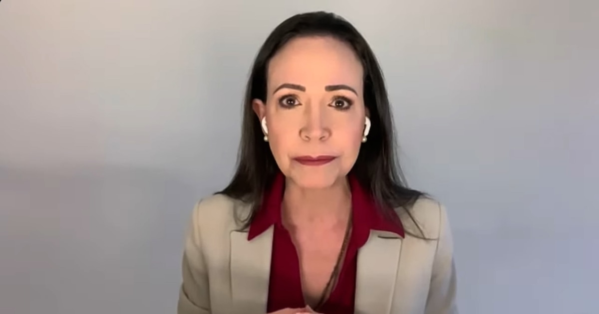 María Corina Machado advierte a las fuerzas de Maduro: «La hora decisiva está cerca