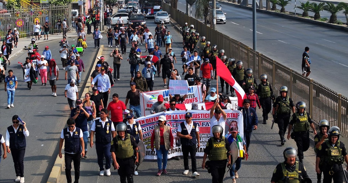 Transportistas en crisis: ¿Habrá paro el 21 de noviembre por falta de acuerdos?
