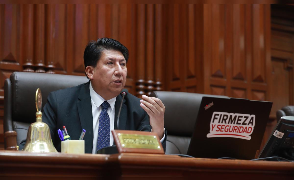 Pleno rechaza moción de censura contra Waldemar Cerrón por invitar a Raúl Noblecilla