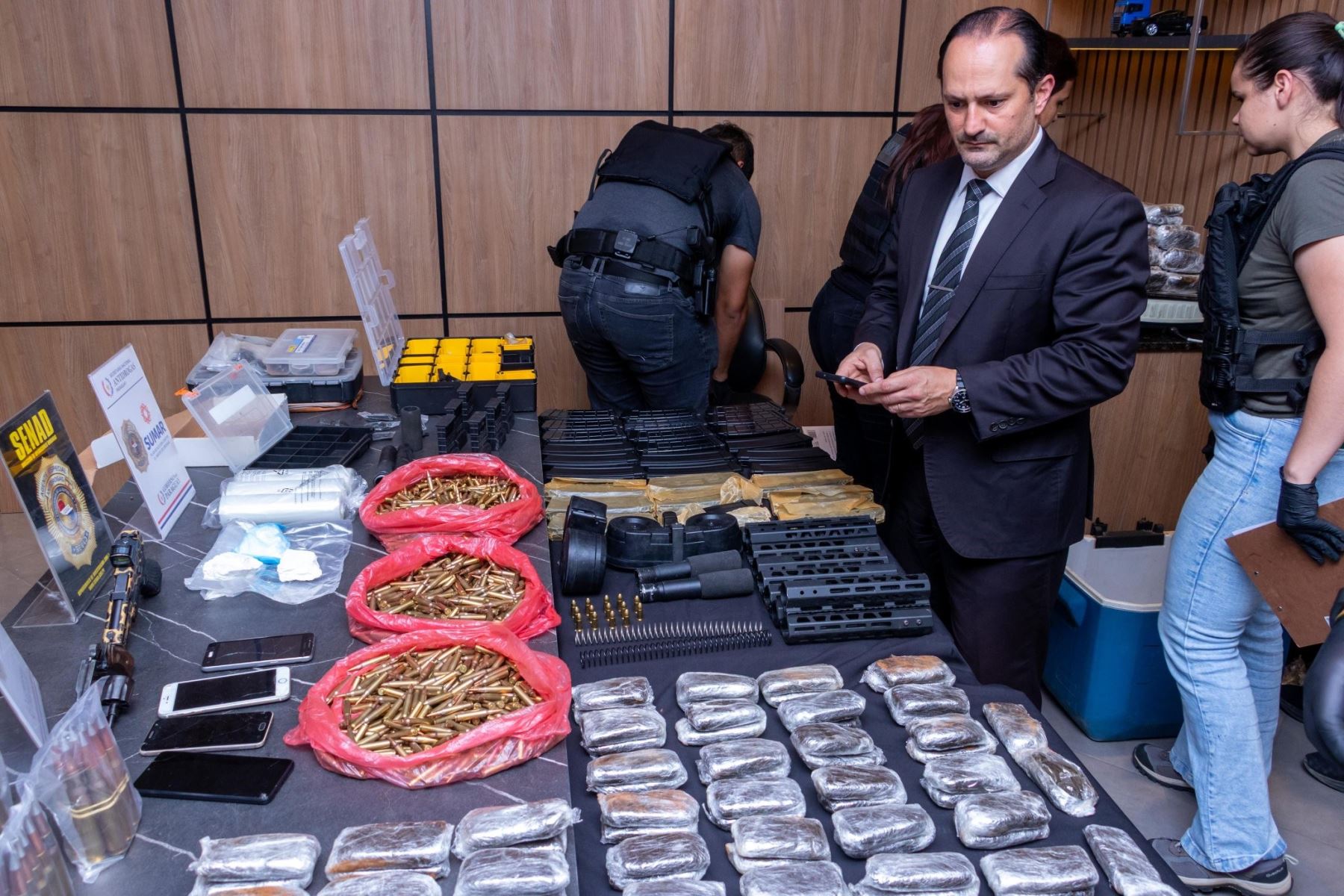 ¡Golpe mortal a la narco-red brasileña! Policía de Paraguay desmantela operación que abastecía armas y drogas a Brasil