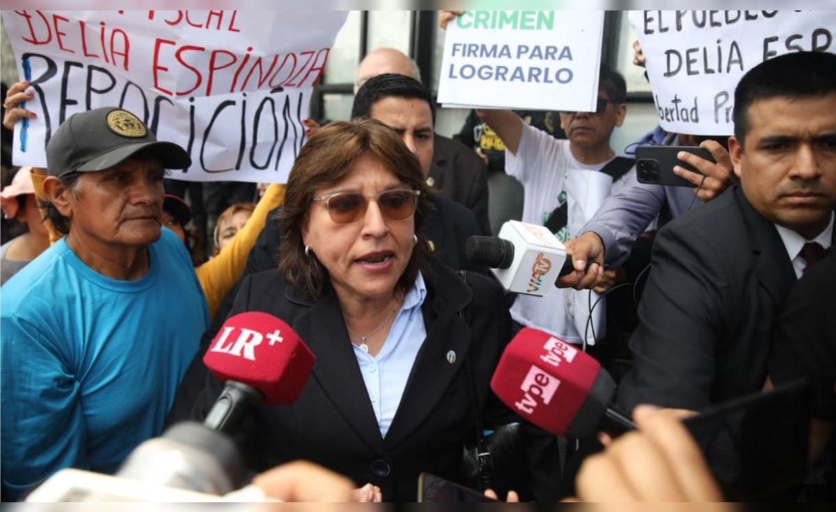 Comisión Permanente del Congreso aprueba inhabilitación de 10 años para Delia Espinoza