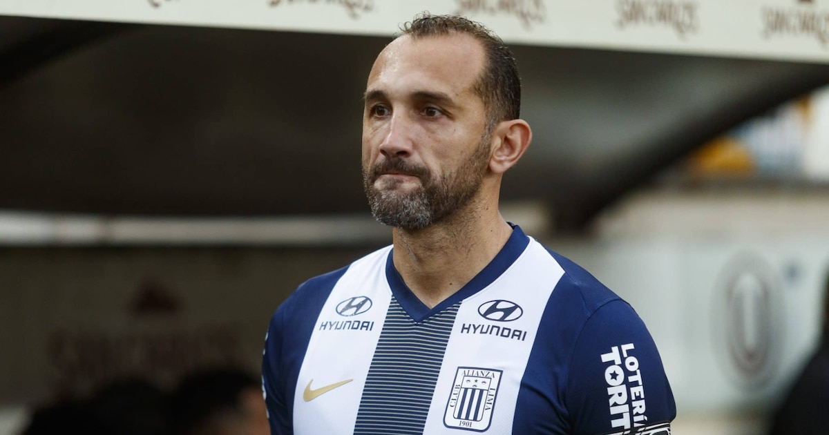 Hernán Barcos deja Alianza Lima tras cinco años por decisión institucional
