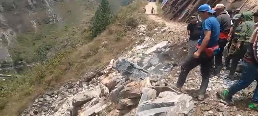 Vecinos de Tuco Bajo toman acción ante abandono del municipio en Hualgayoc