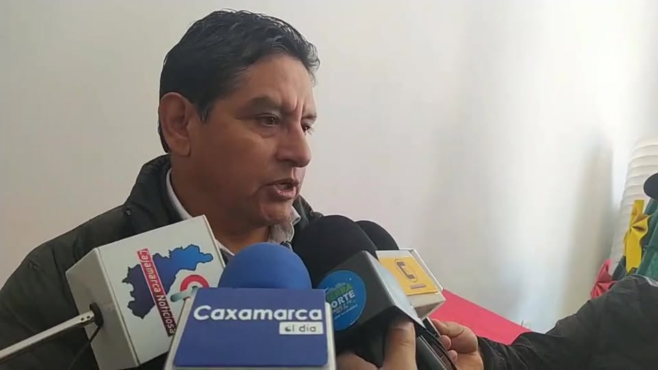 Subprefectura de Cajamarca coordina acciones en conflictos sociales y permisos