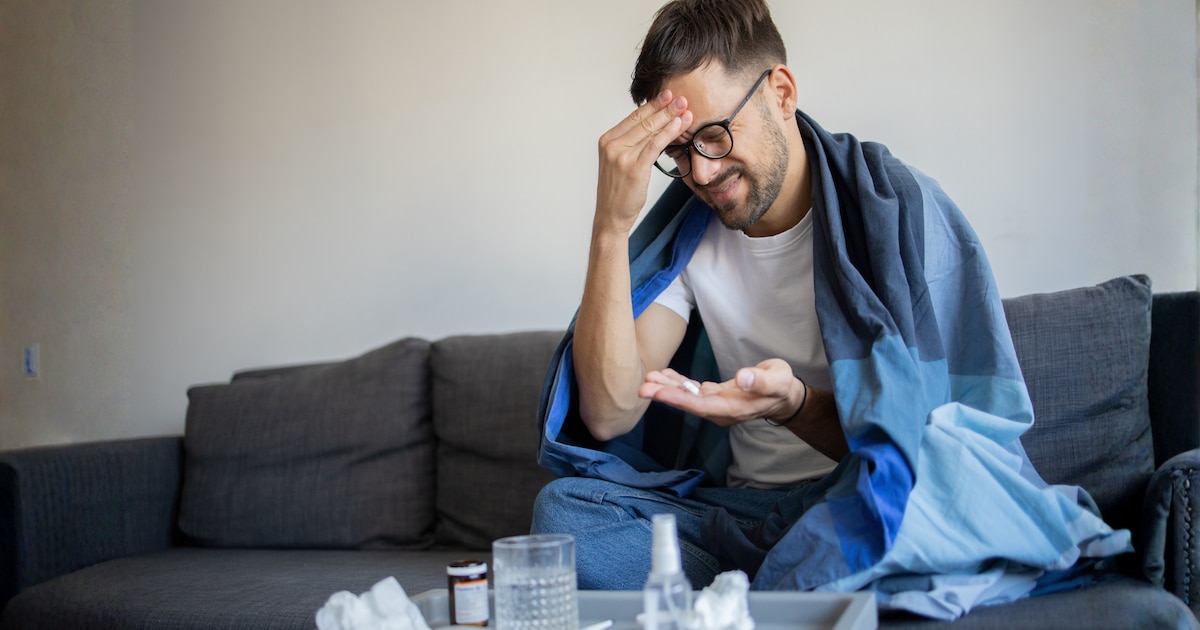 Gripe H3N2 K: diferencias con el resfriado y riesgos de contagio