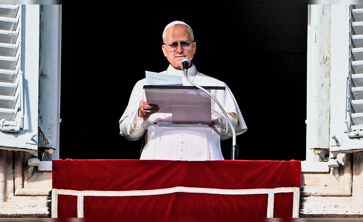 León XIV exhorta a funcionarios vaticanos a abandonar ambiciones y ratifica compromiso con el legado de Francisco