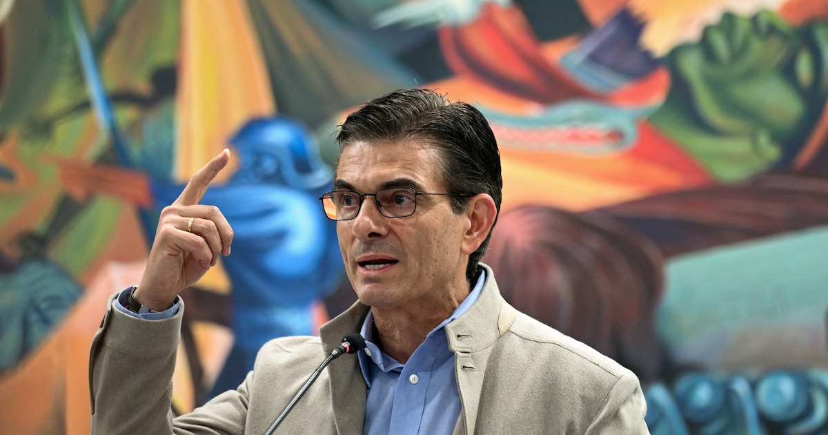 Rodrigo Paz culpa a Evo Morales y Luis Arce por la crisis económica en Bolivia y defiende eliminación de subsidios