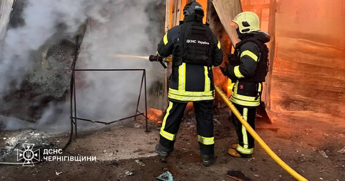 Putin lanza ofensiva de 131 drones en Navidad; Ucrania repele la mayoría y ataca depósitos de combustible rusos