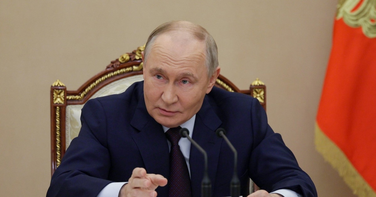 Putin incrementará impuestos al 22% en 2026 para financiar la guerra en Ucrania, afectando la economía rusa