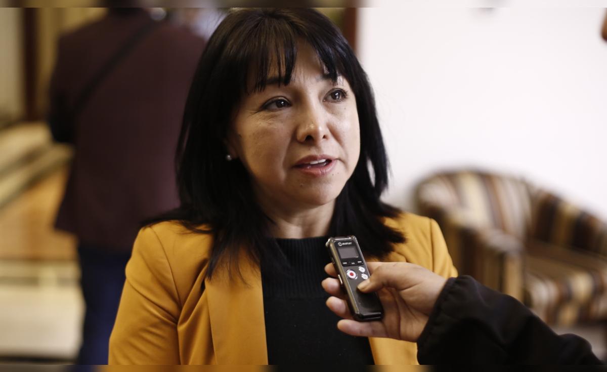 Mirtha Vásquez denuncia que Comisión Permanente revisará informe que pide su inhabilitación sin notificación