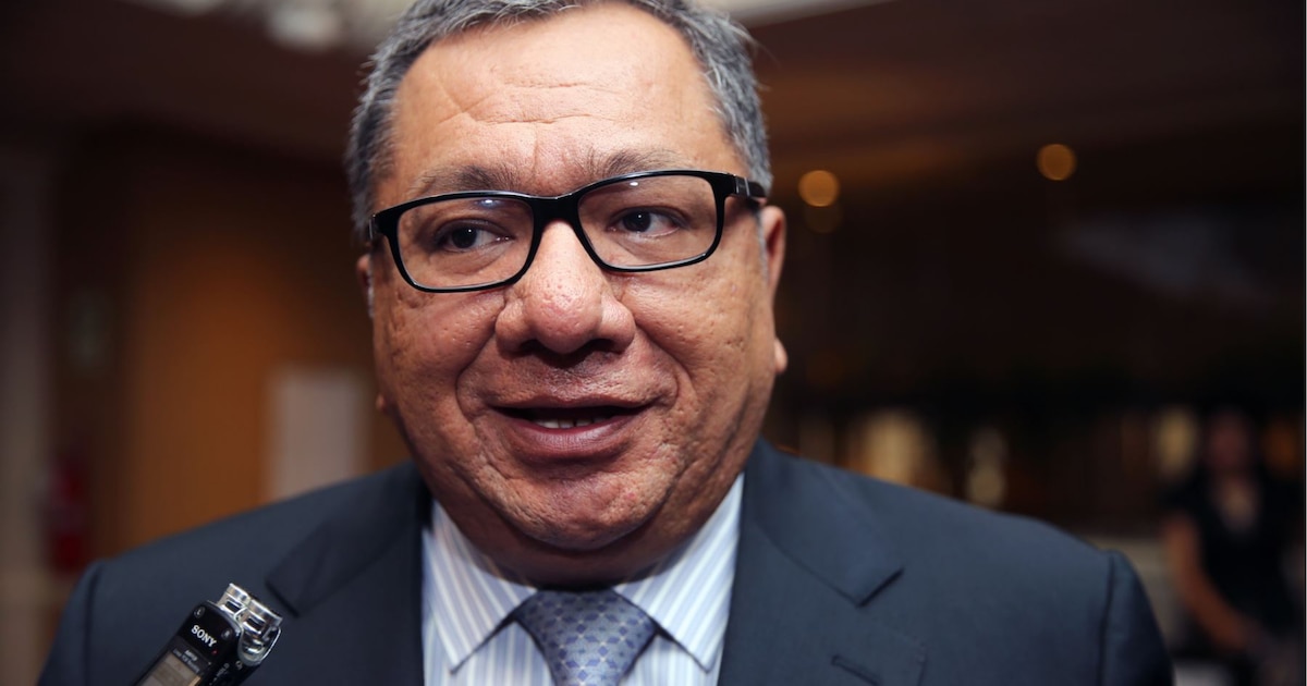 Muere a los 65 años el congresista Carlos Anderson