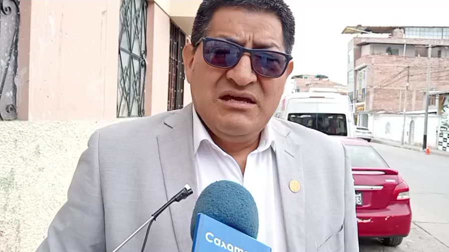 Ex regidor de Cajamarca denuncia caos y desconocimiento en gestión municipal