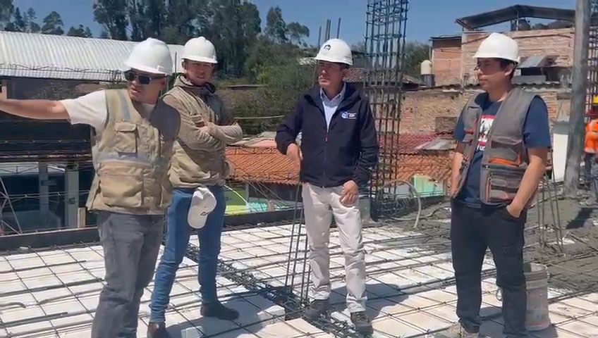 Avanzan obras del mercado de Namora para mejorar espacios comerciales