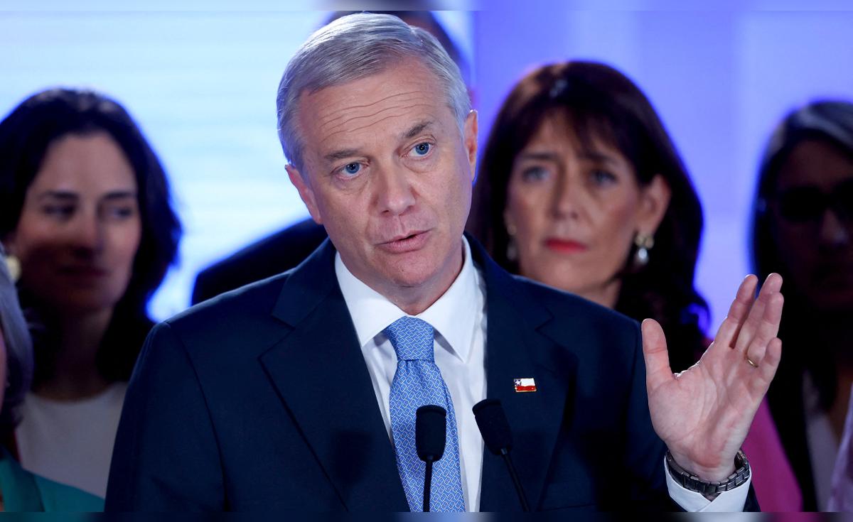 José Antonio Kast presenta su plan de gobierno de ultraderecha enfocado en seguridad, inmigración y combate al crimen organizado